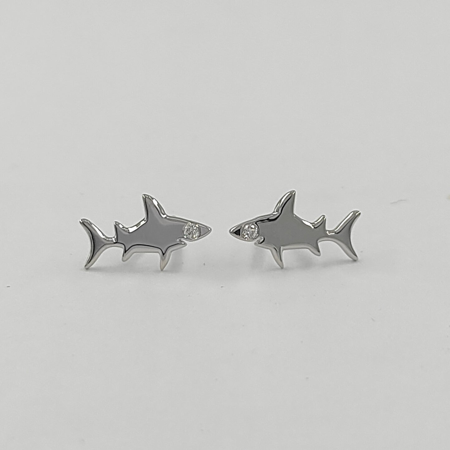 Sharklette Lab Diamond Stud