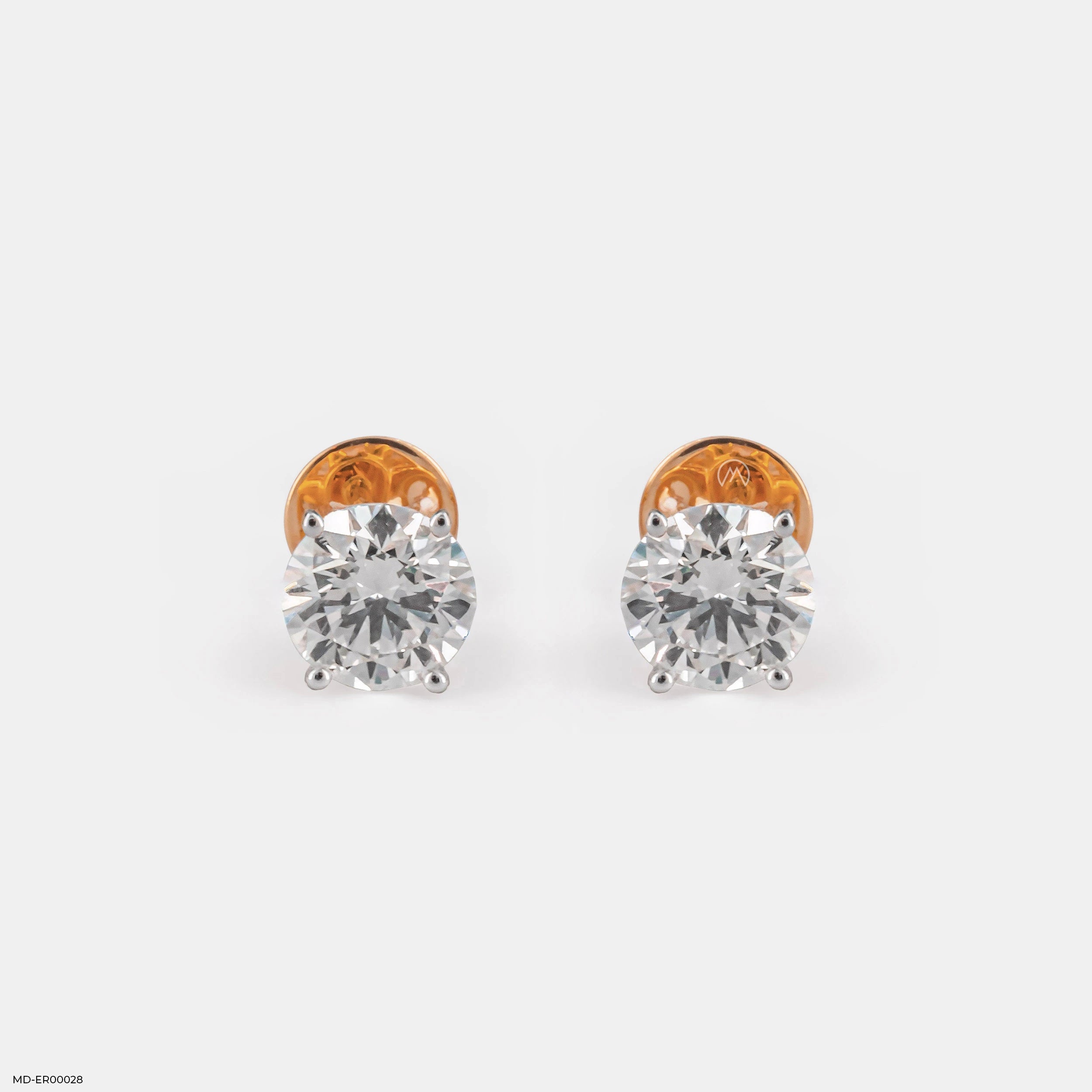 4Ct Classic Diamond Stud