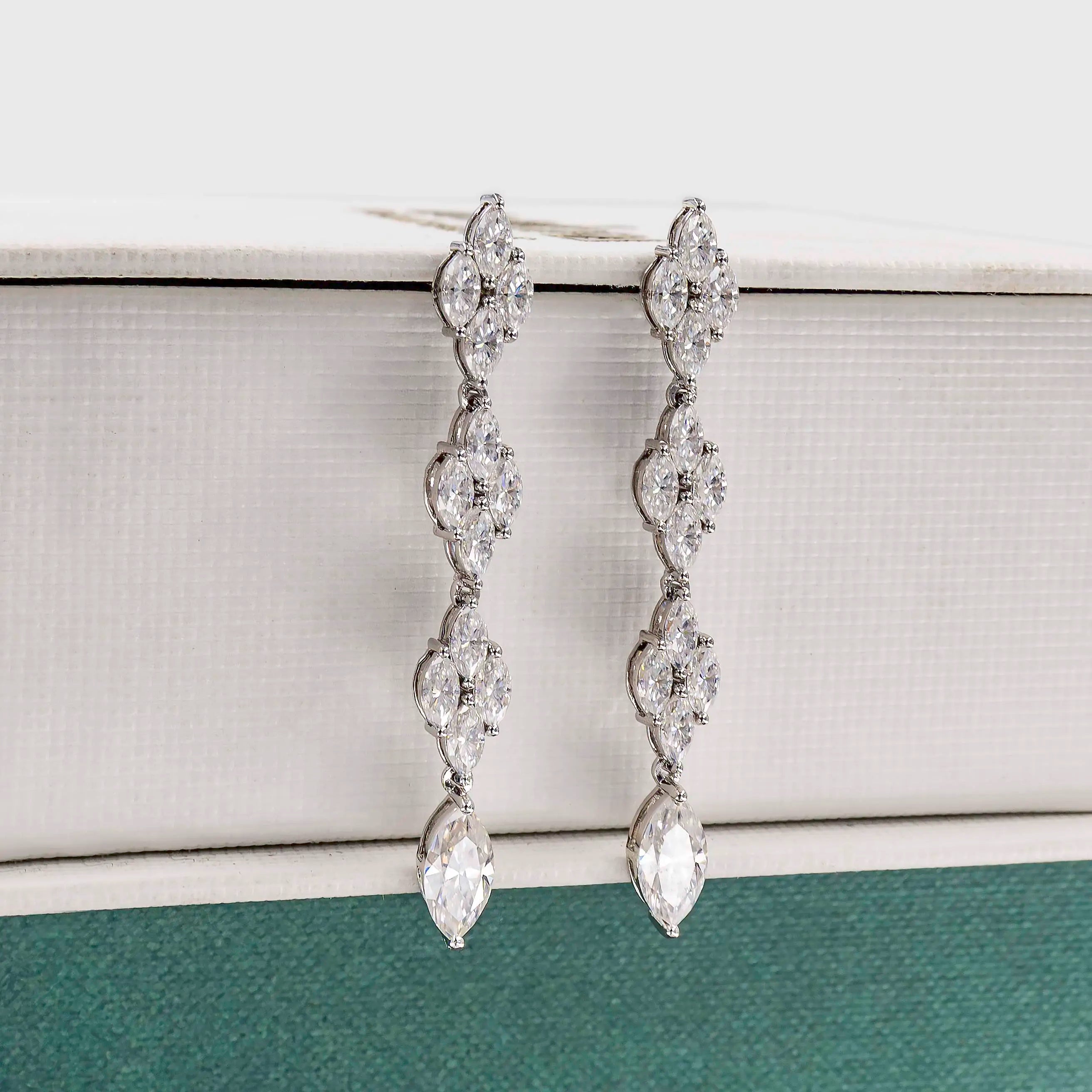 Shiny Line Earrings