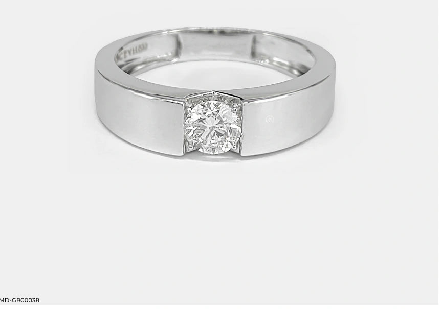 Apex Glam Solitaire Diamond Ring