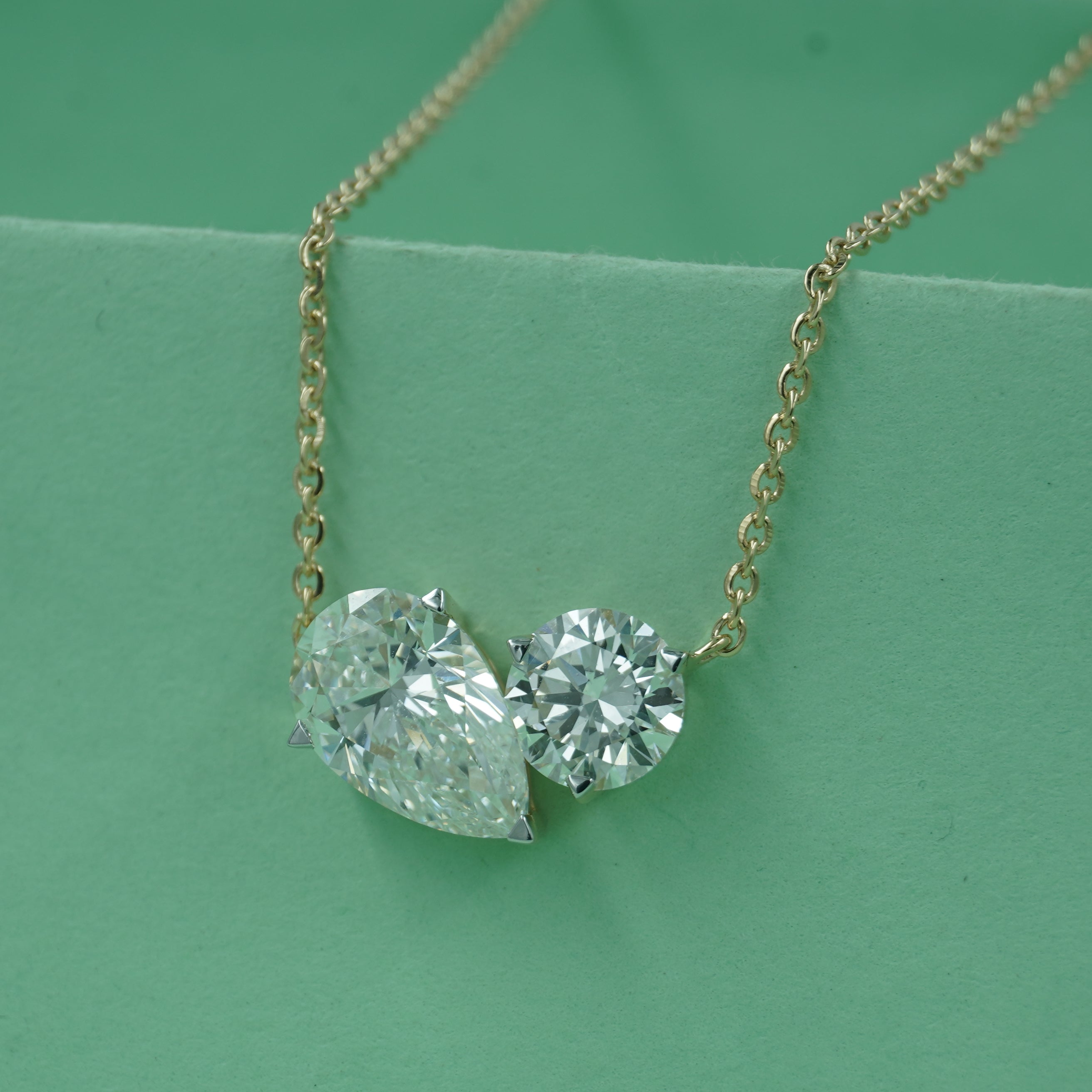 The Shining Pair Necklace