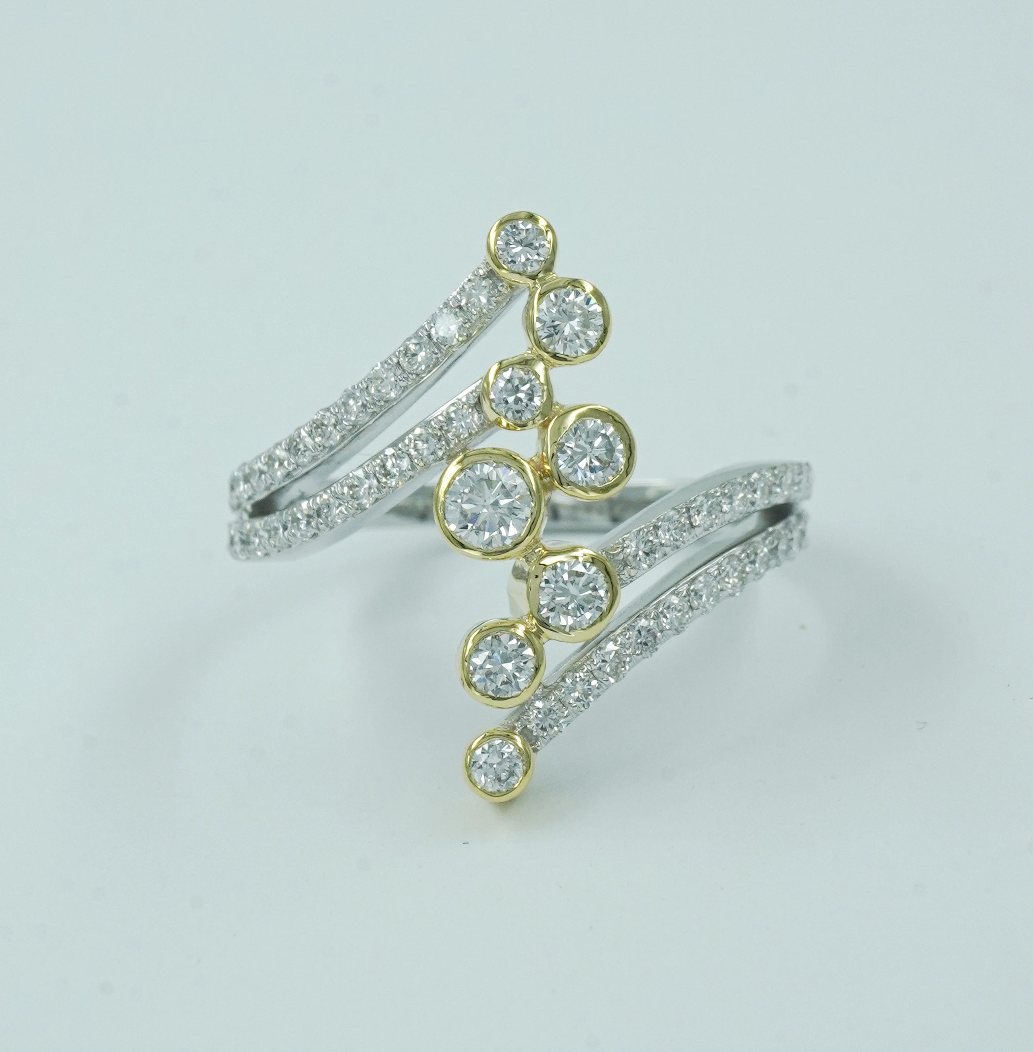 Orbiting Star Ring