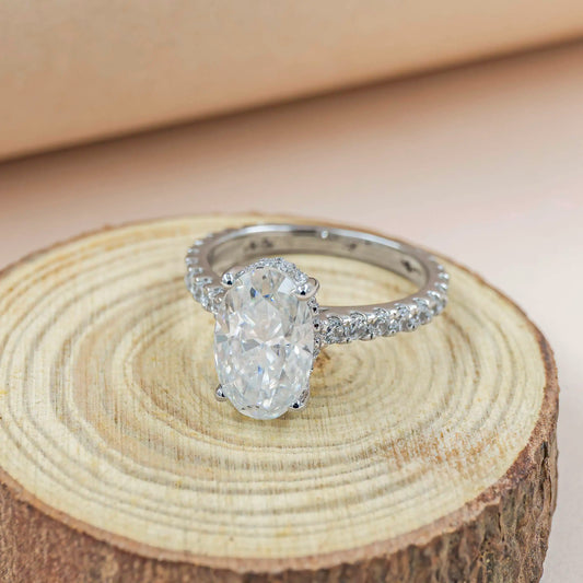 The Oval Radiance Ring
